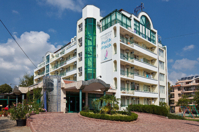 Perla Plaza Hotel Primorsko Bagian luar foto