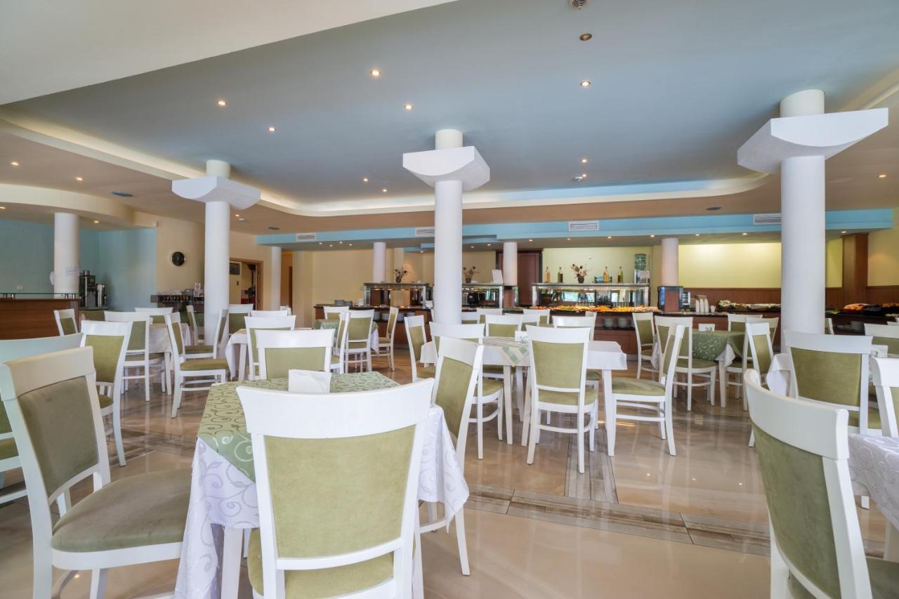 Perla Plaza Hotel Primorsko Bagian luar foto